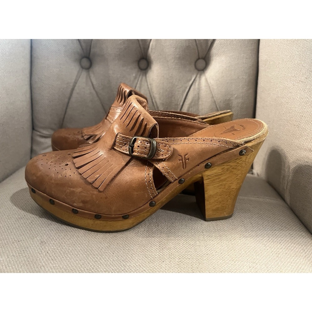 Frye Elle Kiltie Fringe Brown Leather Clogs Wood 10 Medium Thick Heel‎ BoHo - Picture 2 of 12